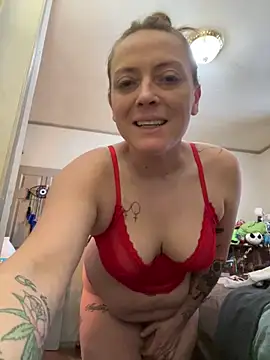 lezbean24 online show from 02-02-26, 09:47