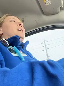 lezbean24 online show from 02-06-26, 06:37