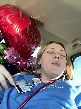 lezbean24 online show from 02-07-26, 06:49