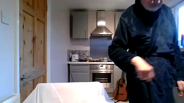 Snapshot of jimmybenido chatting on 02-26-25, 05:10 jimmybenido online show from 02-26-25, 05:10