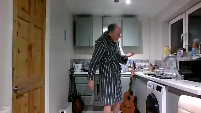 jimmybenido online show from 12-20-25, 05:38