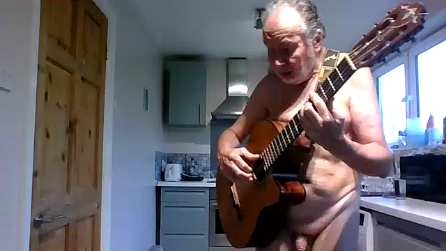 Snapshot of jimmybenido chatting on 10-03-25, 04:08 jimmybenido online show from 10-03-25, 04:08