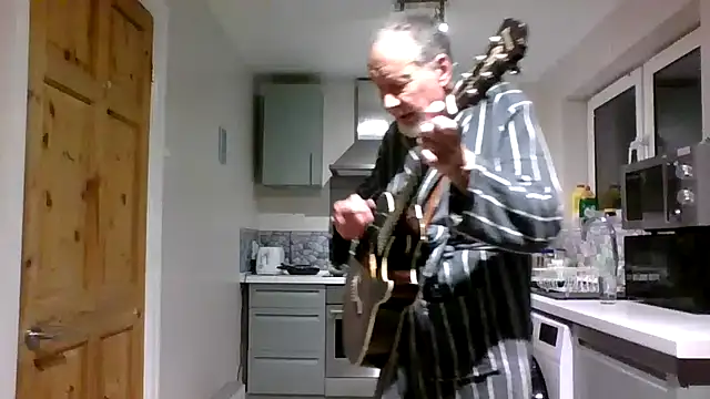 jimmybenido online show from 01-13-26, 05:39