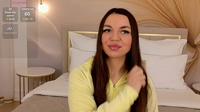 CamillaLarson online show from 02-06-26, 03:02