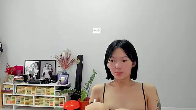 Snapshot of ailey_chao chatting on 02-28-26, 03:28 ailey chao online show from 02-28-26, 03:28