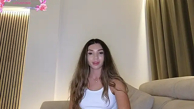 ReyaSophia online show from 10-11-25, 08:10