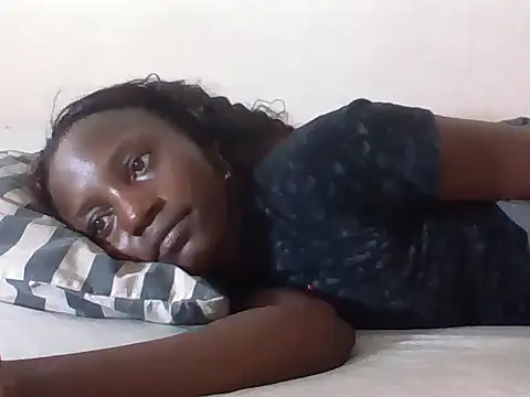 SexyNeedle22 online show from 01-12-26, 07:48