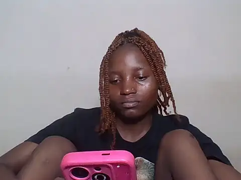 SexyNeedle22 online show from 05-11-26, 08:17