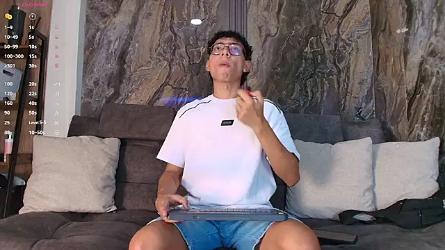 Daviid laidd online show from 03-06-26, 10:16