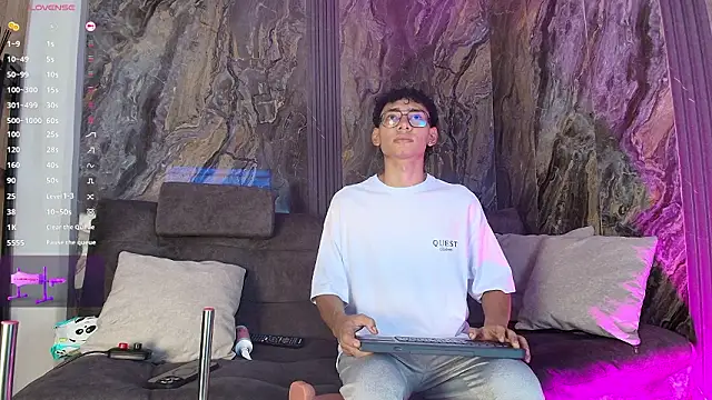 Daviid laidd online show from 03-09-26, 07:50