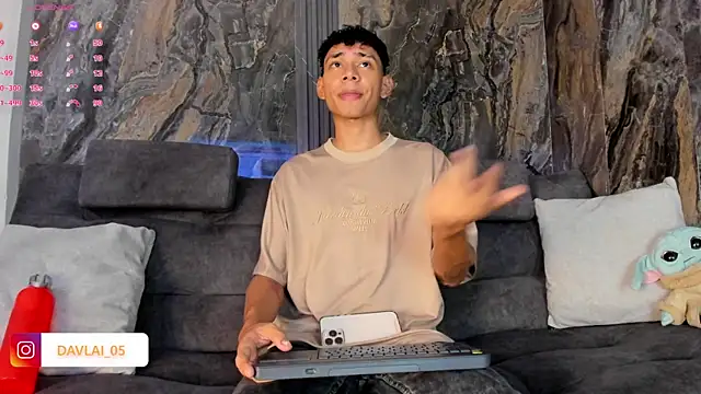 Daviid laidd online show from 04-08-26, 07:26