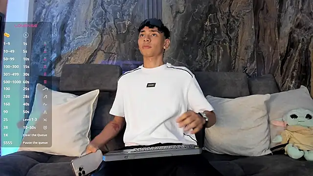 Daviid laidd online show from 03-23-26, 04:29