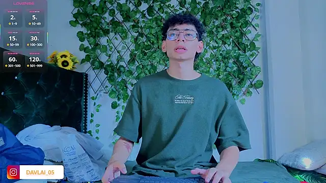 Daviid laidd online show from 11-11-25, 08:03