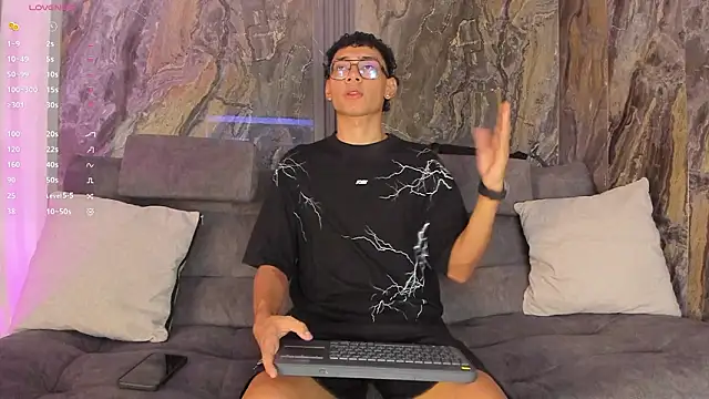 Daviid laidd online show from 03-04-26, 07:54