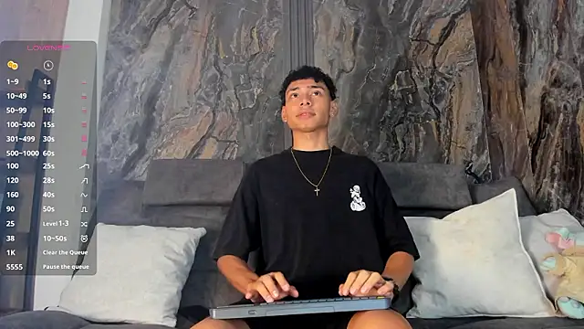 Daviid laidd online show from 03-25-26, 07:24