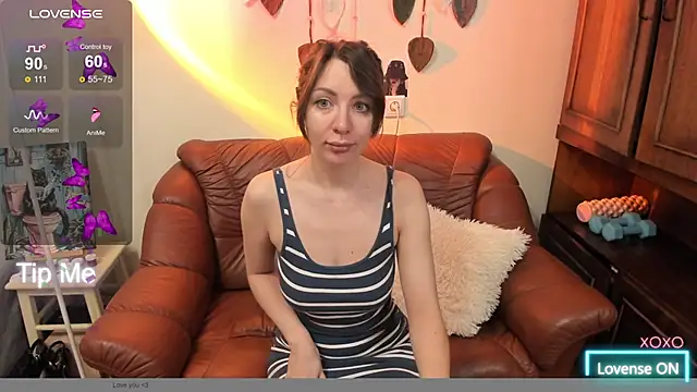 Snapshot of MelodyBlosom chatting on 03-03-25, 07:13 MelodyBlosom online show from 03-03-25, 07:13
