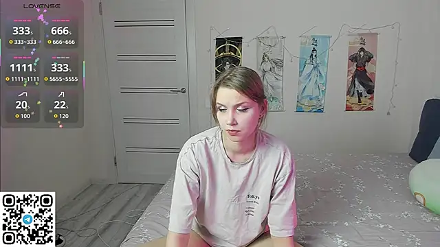 Snapshot of JorRoger chatting on 11-13-25, 08:02 JorRoger online show from 11-13-25, 08:02