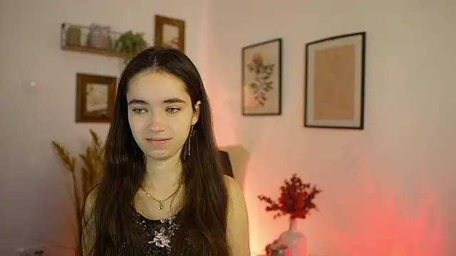 Gia Paige18 online show from 10-12-25, 08:16