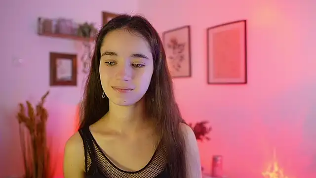 Gia Paige18 online show from 09-14-25, 08:37