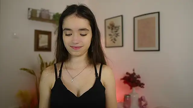 Gia Paige18 online show from 02-18-26, 07:21