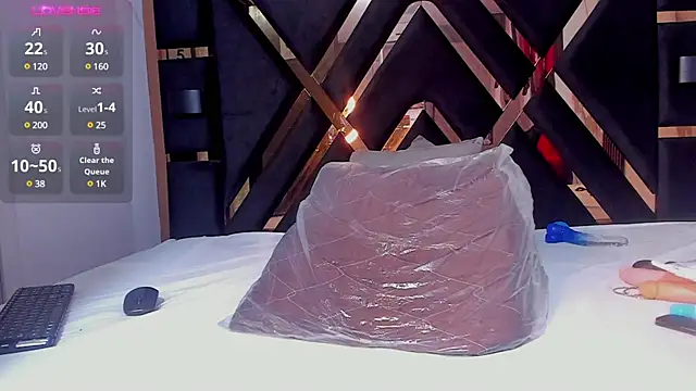 Snapshot of sweetebonny1 chatting on 12-21-24, 10:17 sweetebonny1 online show from 12-21-24, 10:17