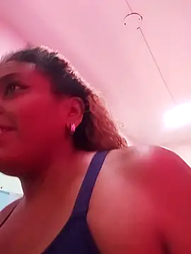 ELLA KELLY online show from 10-24-25, 11:53