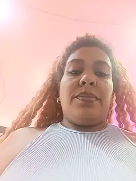 Snapshot of ELLA_KELLY chatting on 06-29-26, 11:43 ELLA KELLY online show from 06-29-26, 11:43