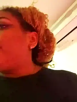 ELLA KELLY online show from 02-12-26, 11:10