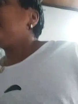 ELLA KELLY online show from 03-22-25, 11:42