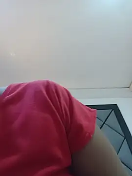 ELLA KELLY online show from 05-26-26, 12:03