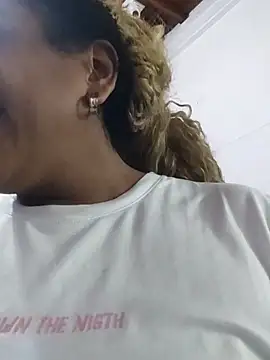 ELLA KELLY online show from 11-11-25, 11:38