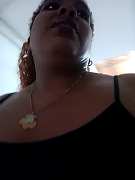 ELLA KELLY online show from 05-05-26, 11:46
