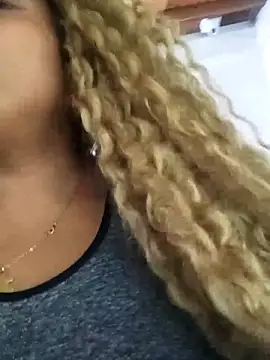 ELLA KELLY online show from 02-06-26, 12:23