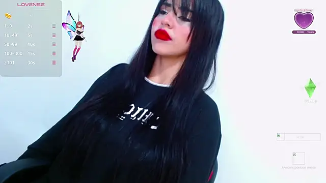 HarleyQueen Robbie online show from 10-31-25, 10:49