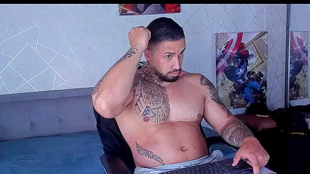 Cristian Walker online show from 04-12-26, 12:08