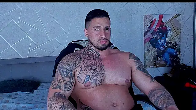 Snapshot of Cristian_Walker chatting on 06-11-26, 10:18 Cristian Walker online show from 06-11-26, 10:18