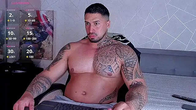 Snapshot of Cristian_Walker chatting on 07-04-26, 01:04 Cristian Walker online show from 07-04-26, 01:04