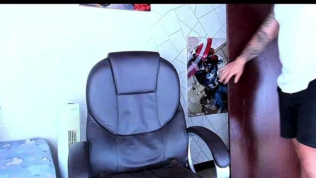 Cristian Walker online show from 12-01-25, 10:38