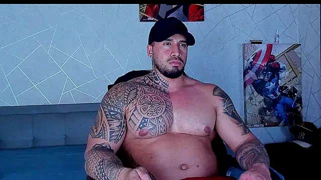 Snapshot of Cristian_Walker chatting on 05-15-26, 11:36 Cristian Walker online show from 05-15-26, 11:36