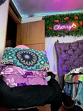 hot cherry online show from 05-22-26, 07:23
