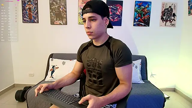 jonathanjoestar  online show from 05-07-26, 10:13