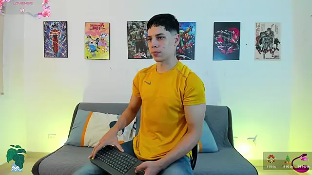 jonathanjoestar  online show from 11-14-25, 10:13