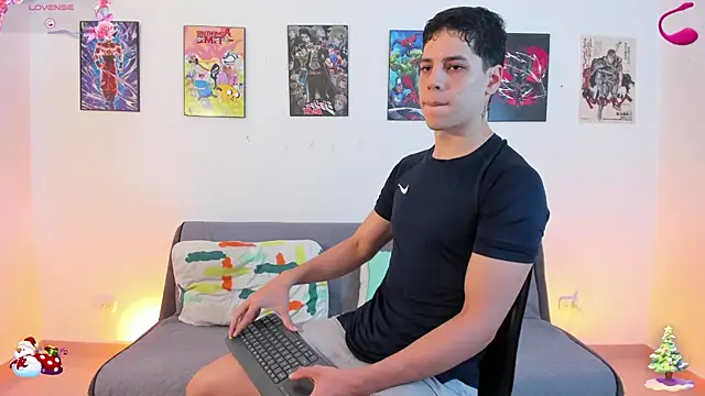 jonathanjoestar  online show from 12-01-25, 09:26