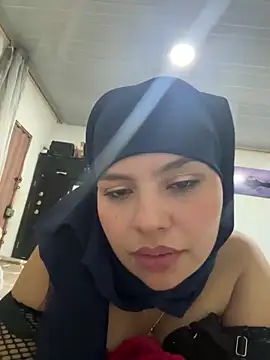 lalilamassu1 online show from 02-25-25, 08:14