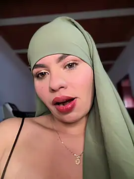 lalilamassu1 online show from 02-13-26, 09:04