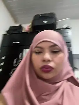 lalilamassu1 online show from 03-11-25, 04:40