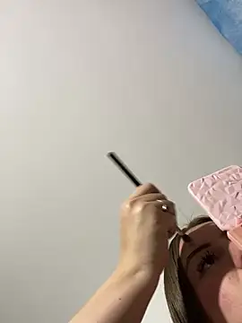 Snapshot of cheryl_cc chatting on 02-12-26, 11:48 cheryl cc online show from 02-12-26, 11:48