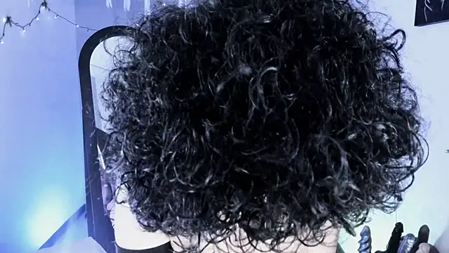 kuromi69 online show from 02-11-26, 06:24