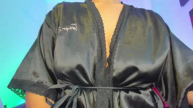 kuromi69 online show from 05-15-26, 04:32