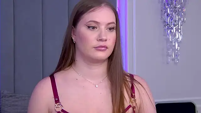 ChloeMarsch online show from 10-05-25, 04:47